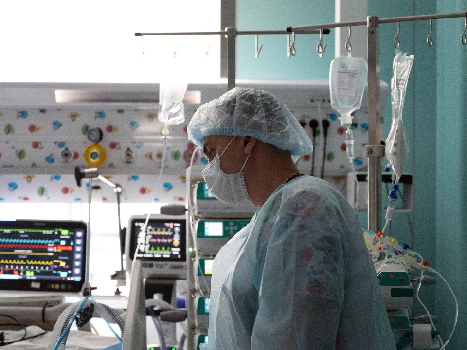 «Сепсис из‑за гниющего куска тела»: мать 16‑летнего Ромы рассказала, что происходило в подмосковном рехабе