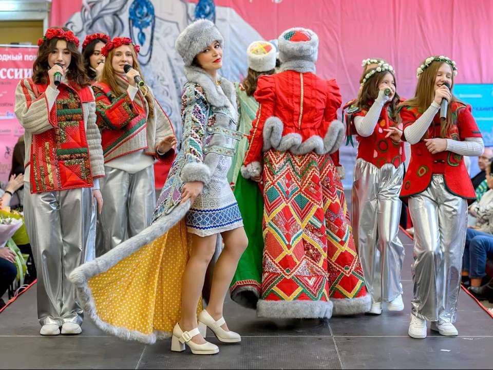 Мастера проекта «Душа России» превращают учителей, врачей и многодетных мам в моделей