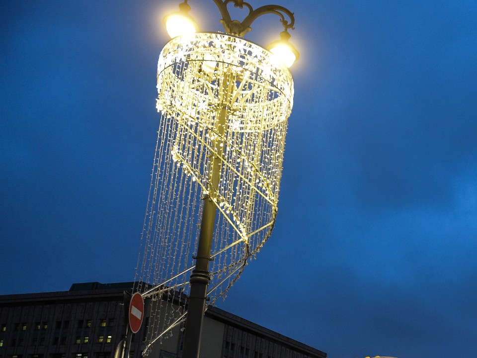 Сотни новогодних украшений засияют в Клину к Новому году