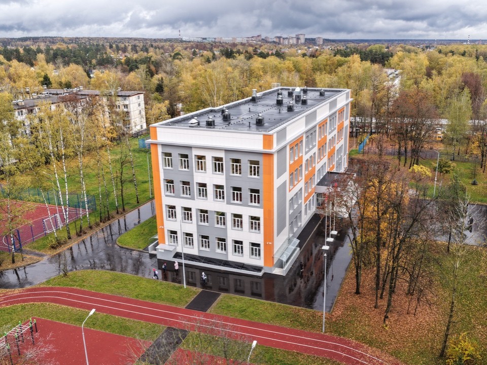 Школы Щелкова и Звездного городка получили знак качества от Рособрнадзора