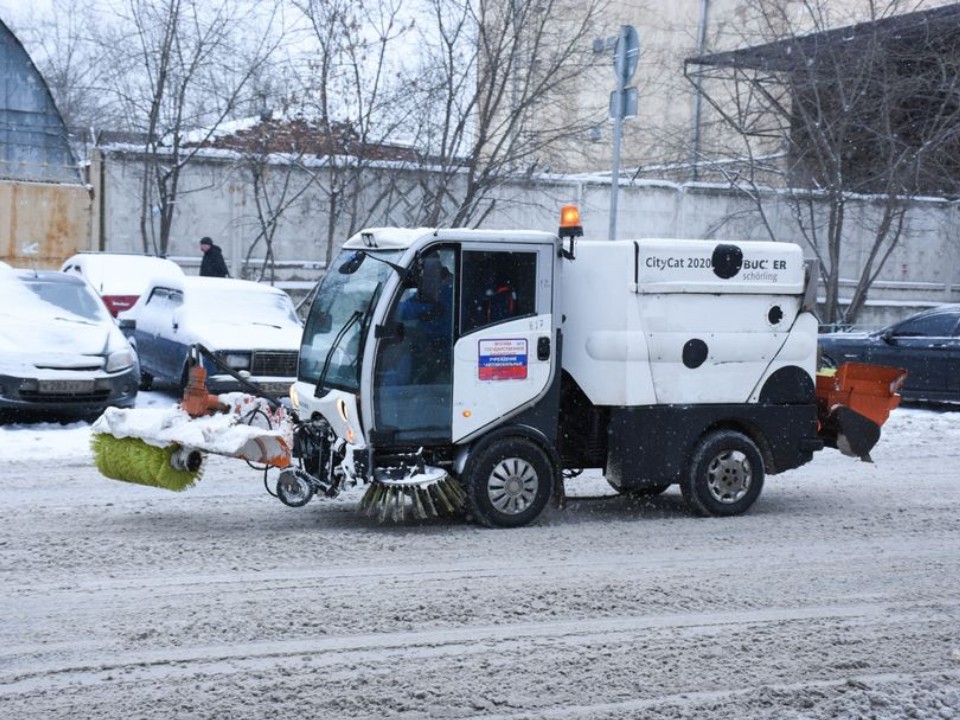 Зимние дороги: что скрывается за белым налетом — разоблачение мифов о реагентах