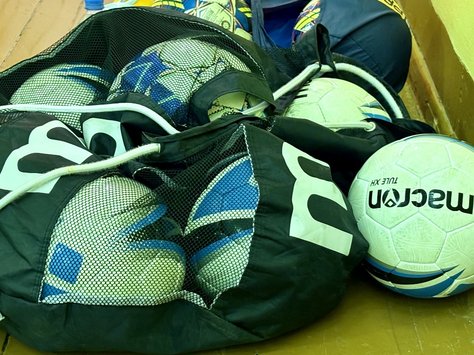 Дошколята из Можайска бесплатно получили спортинвентарь для игры в футбол