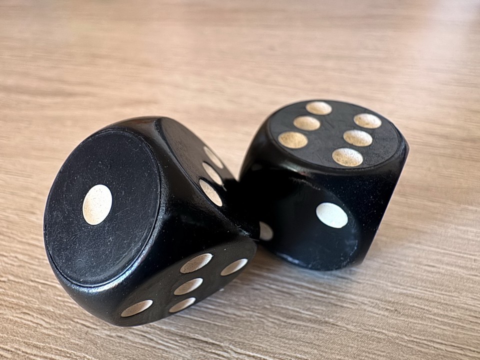 Люди с этими числами в дате рождения умрут в бедности: нумеролог раскрыл карты