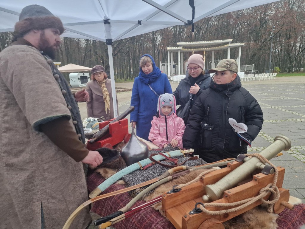 От шелома до Кощея: уникальные экспонаты представили на выставке «Родная старина» в Воскресенске