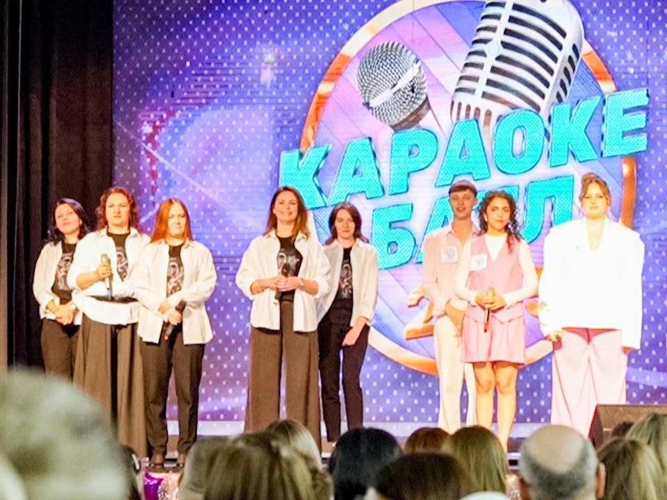 В пятницу в клубе «Стекольном» ждут студентов на праздник и караоке-вечеринку
