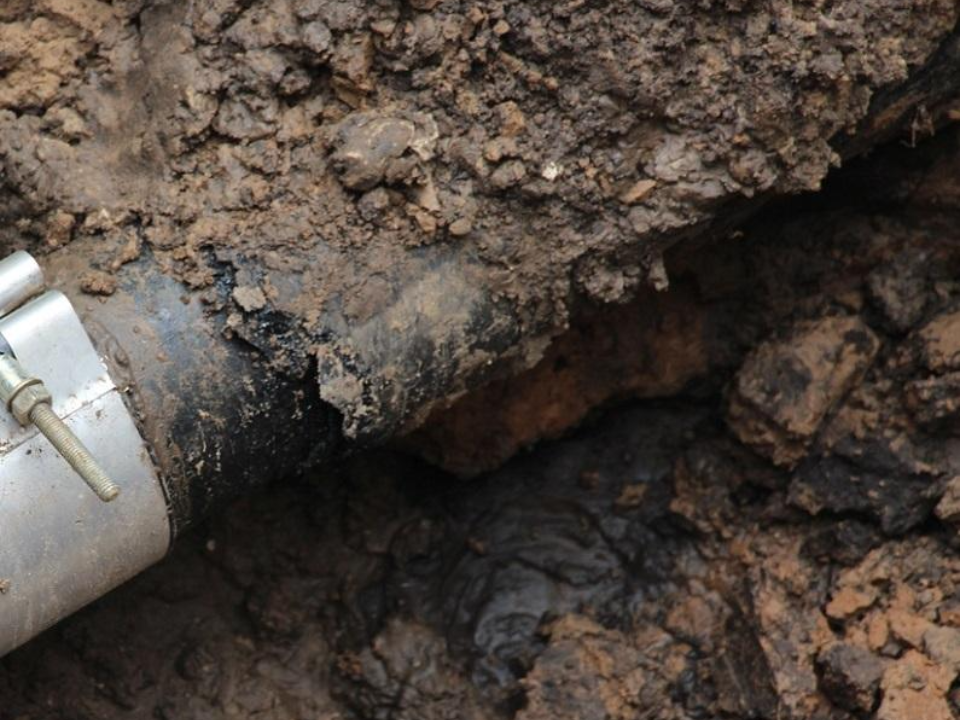 На участке в Одинцове нашли самовольный врез в систему водоотведения: что должны учесть жители и как пройдет дальнейший контроль