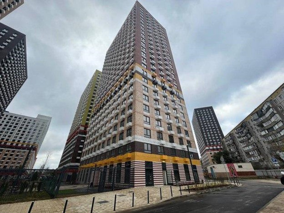 Парк, школа и квартиры «под ключ»: в Котельниках сдали новый жилой корпус