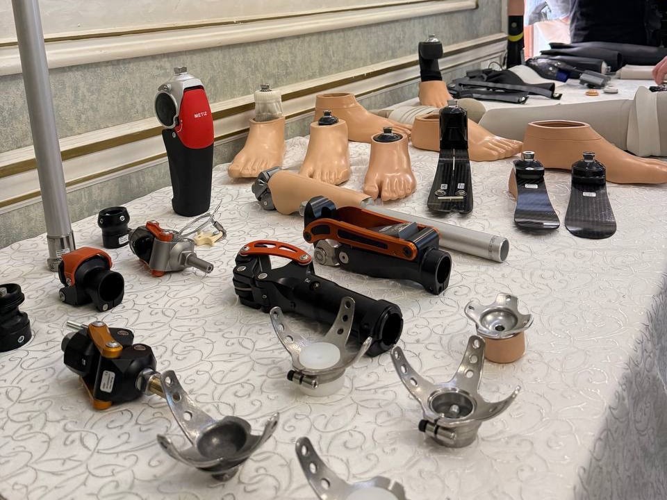 Щелковский производитель протезов поделился опытом с узбекистанскими коллегами