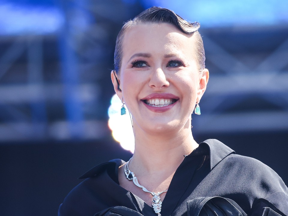 Готовились к этому шесть лет: Собчак объяснила турпоездку в Шанхай вместе с сыном