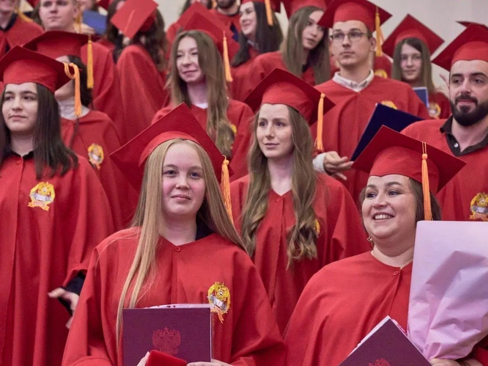 Просто космос: в Красногорске открыли клуб выпускников с говорящим названием «Орбита»