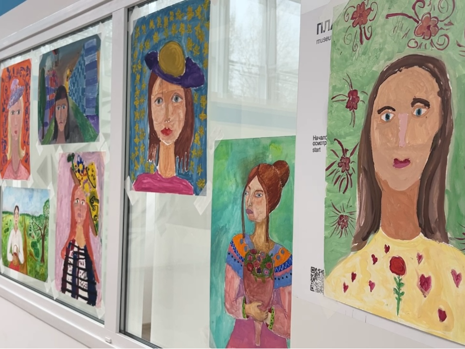 Во Дворце культуры «Исток» откроется выставка детских рисунков ко Дню матери