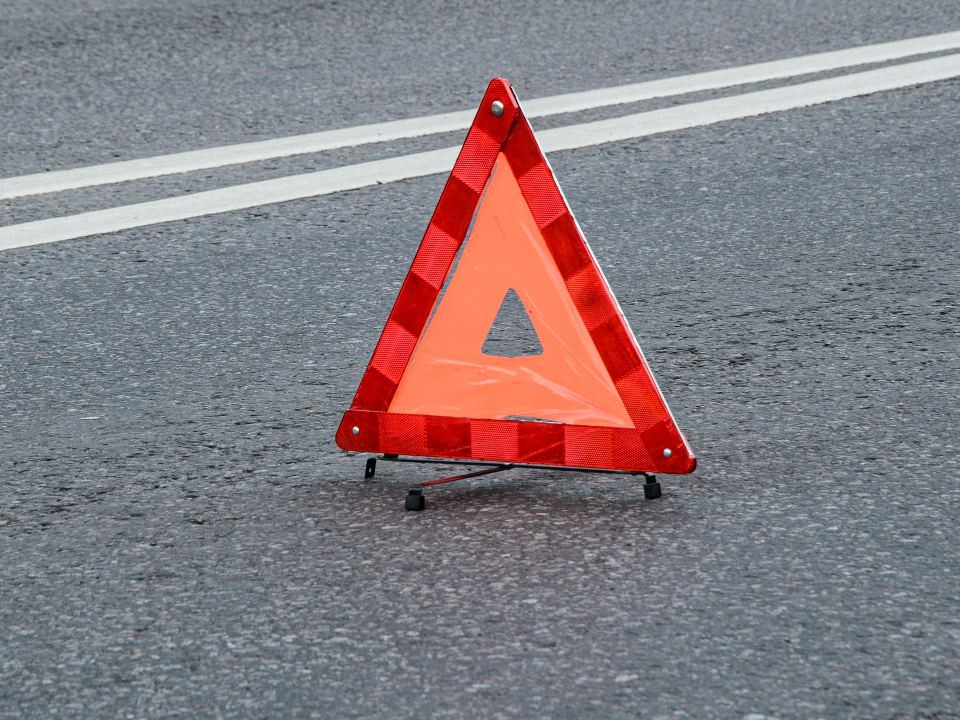 Сотрудники ДПС выехали к месту аварии на Новорязанском шоссе