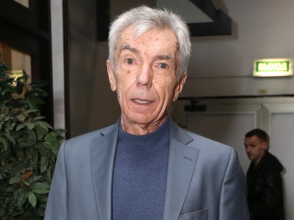 На фоне проблем с легкими: стала известна причина госпитализации Юрия Николаева