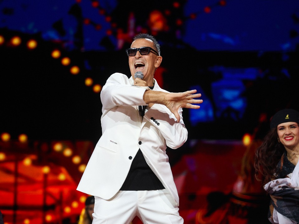 Без грима и солнца: почему быт Александра Буйнова стал «спартанским»