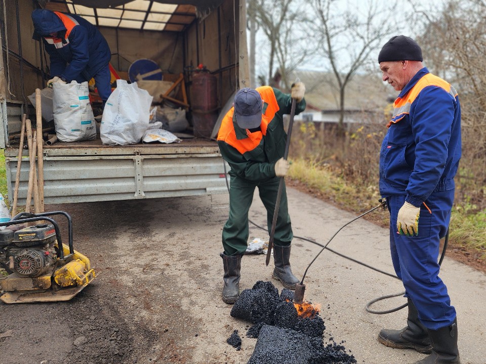Коммунальщики будут проводить круглогодичный ямочный ремонт дорог в Клину