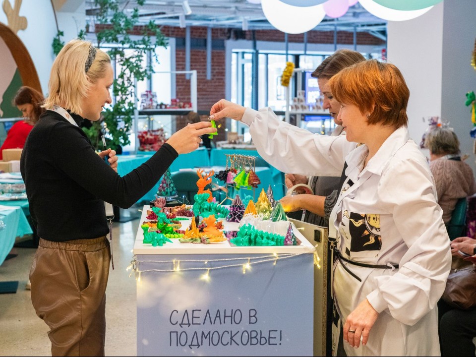 Более 40 подмосковных мастеров представят в Коломне товары к празднику