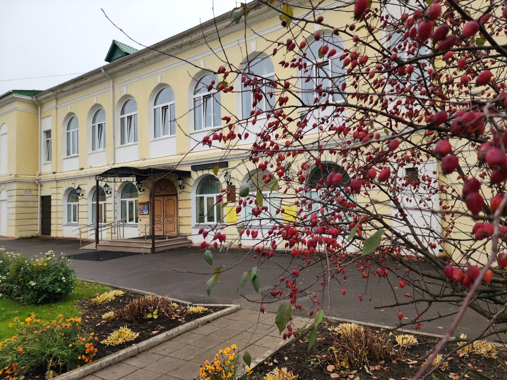 Выходные в музее: «Путевой дворец» Солнечногорска приглашает на выставки 15 и 16 ноября