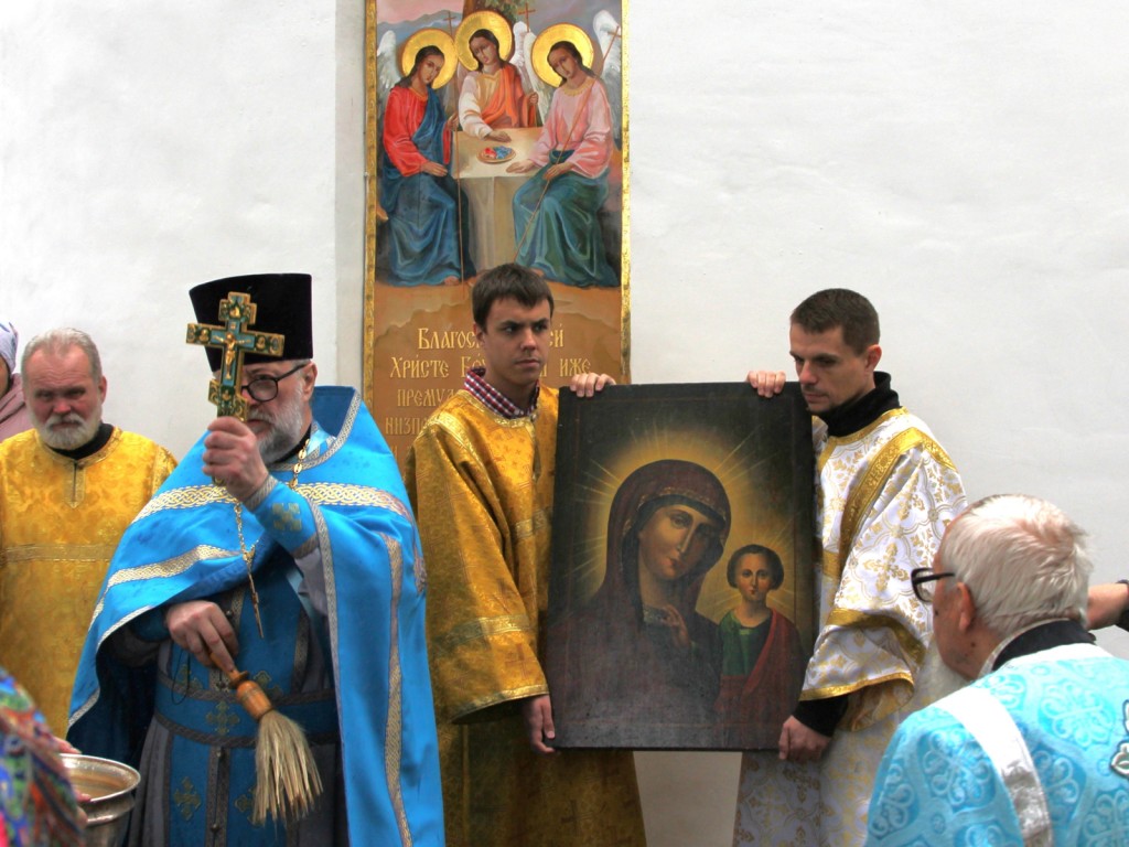 День Казанской иконы Божией Матери: что запрещается делать православным 4 ноября 2025