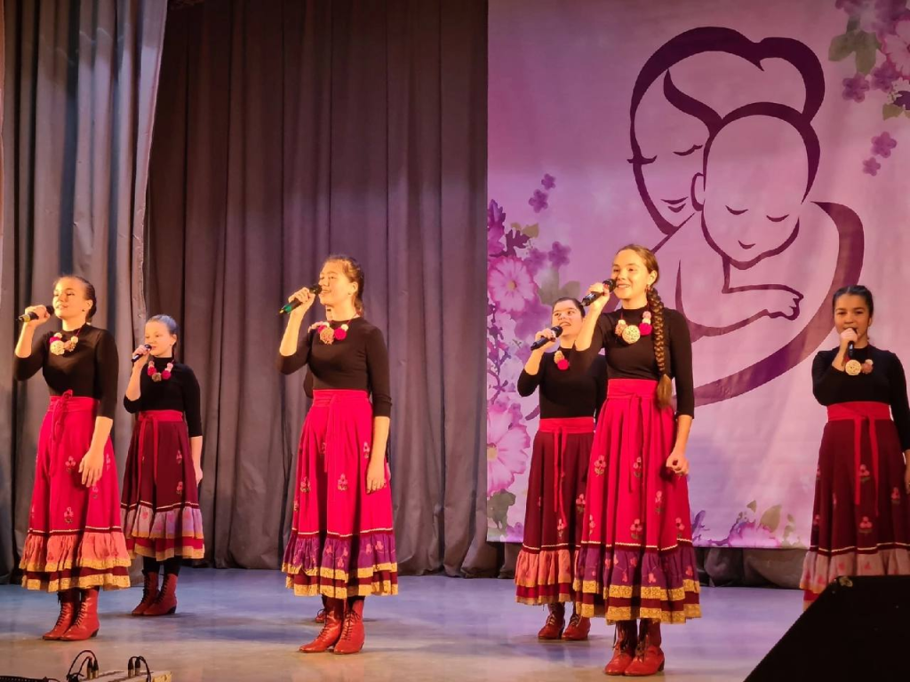 Отметить День матери в Котельниках приглашают на концерте в ДК «Силикат» 28 ноября