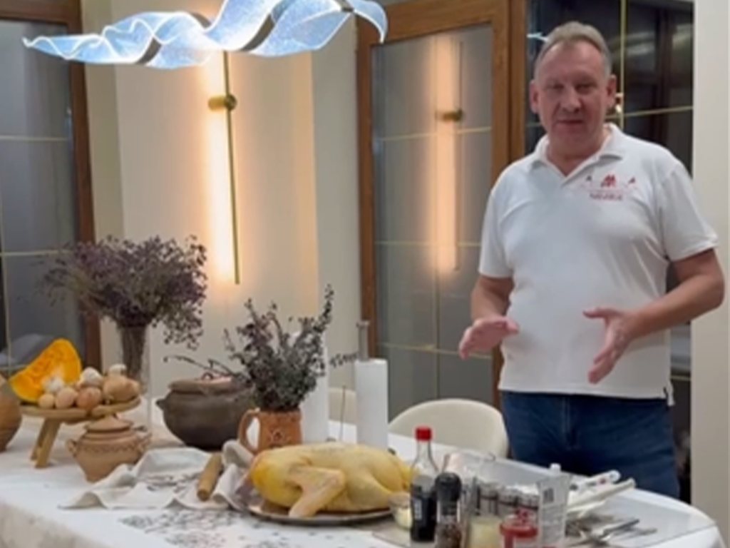 Кулинарный марафон: рецепт двухдневного приготовления сочной индоутки описал в подробностях глава Зарайска