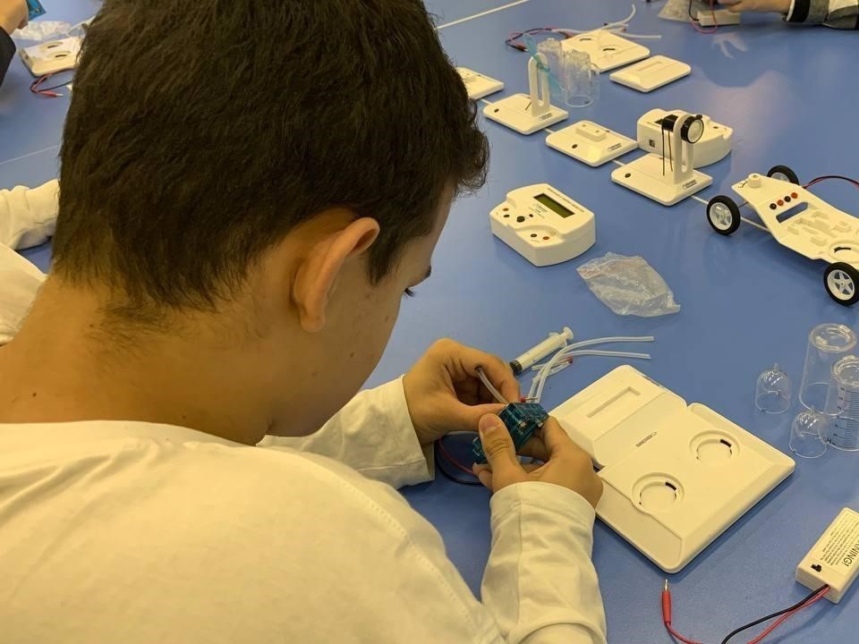 Четыре модуля энергии: почему программа балашихинского Кванториума покорила жюри