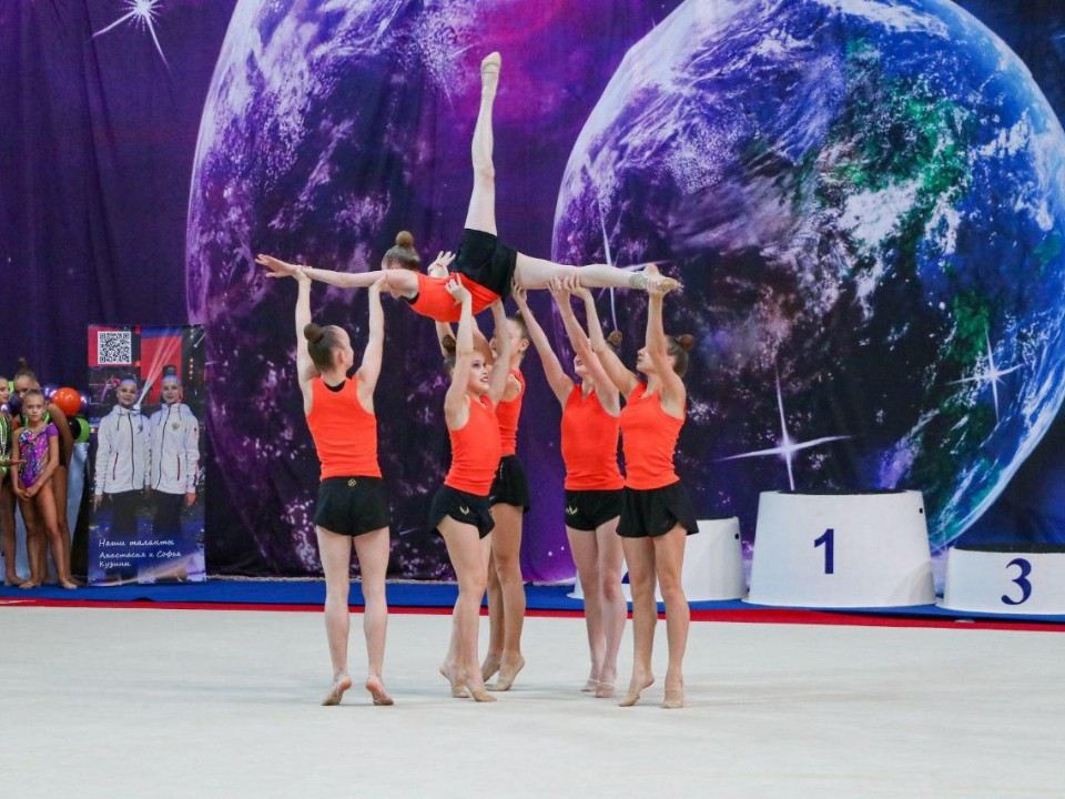Гимнастки из Щелкова стали звездами первенства «Радуга осени»