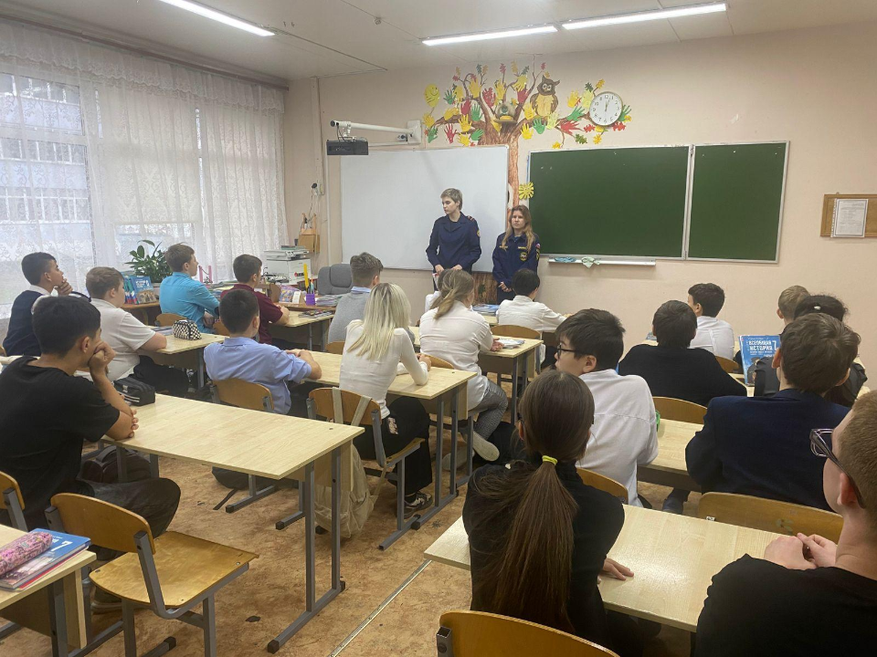 Семиклассники чеховской школы научились реагировать на опасность: простые действия, которые могут спасти жизнь