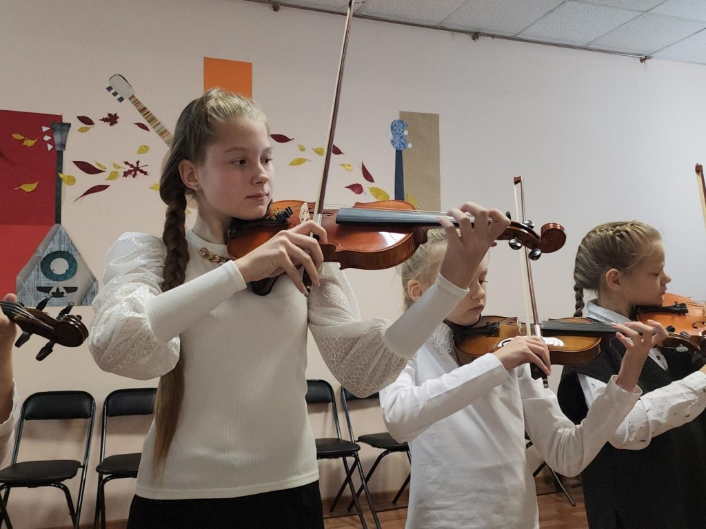 «Надежды маленький оркестрик»: как в Каширской школе искусств сбылась полувековая мечта