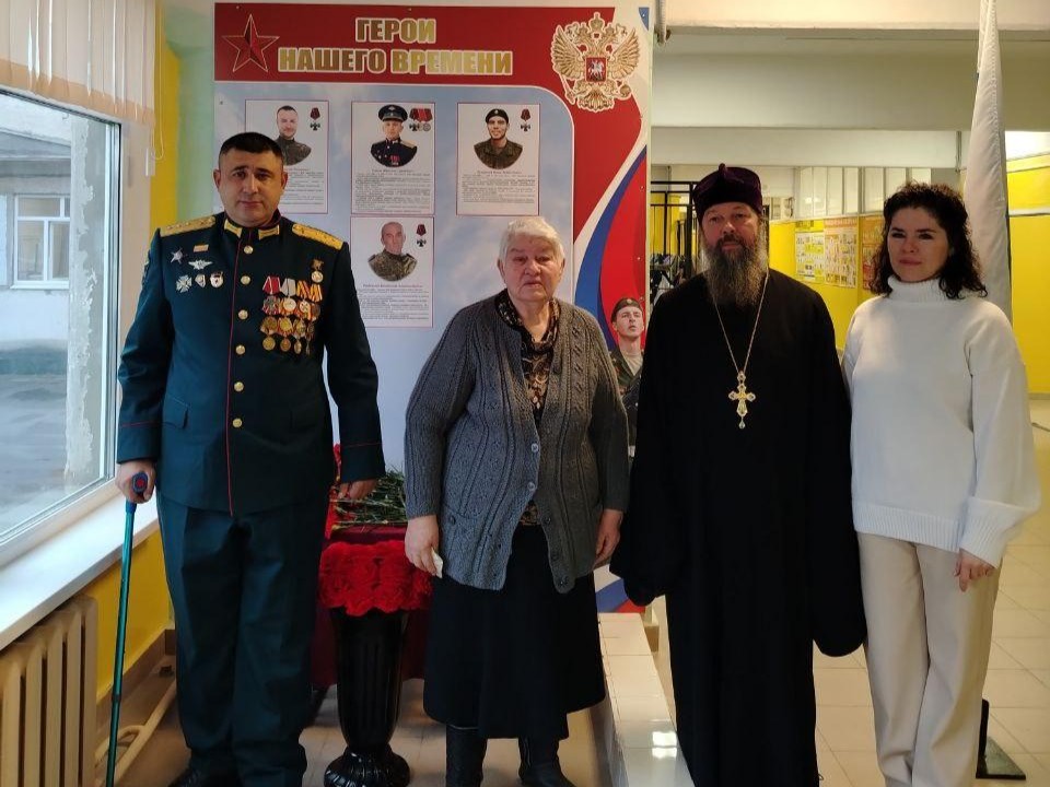 «Отдали жизнь за Родину»: под Коломной открыли стенд памяти героев СВО