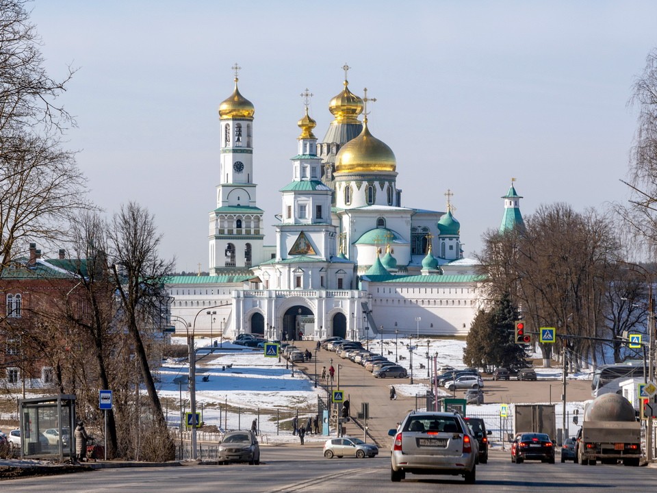 Какой церковный праздник 25 ноября: народные приметы в день Ивана Милостивого
