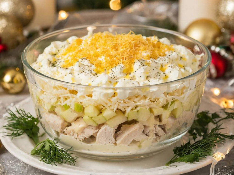 Только один час и салат готов — готовим «О-ля-ля» с нежной курицей и сыром для гостей