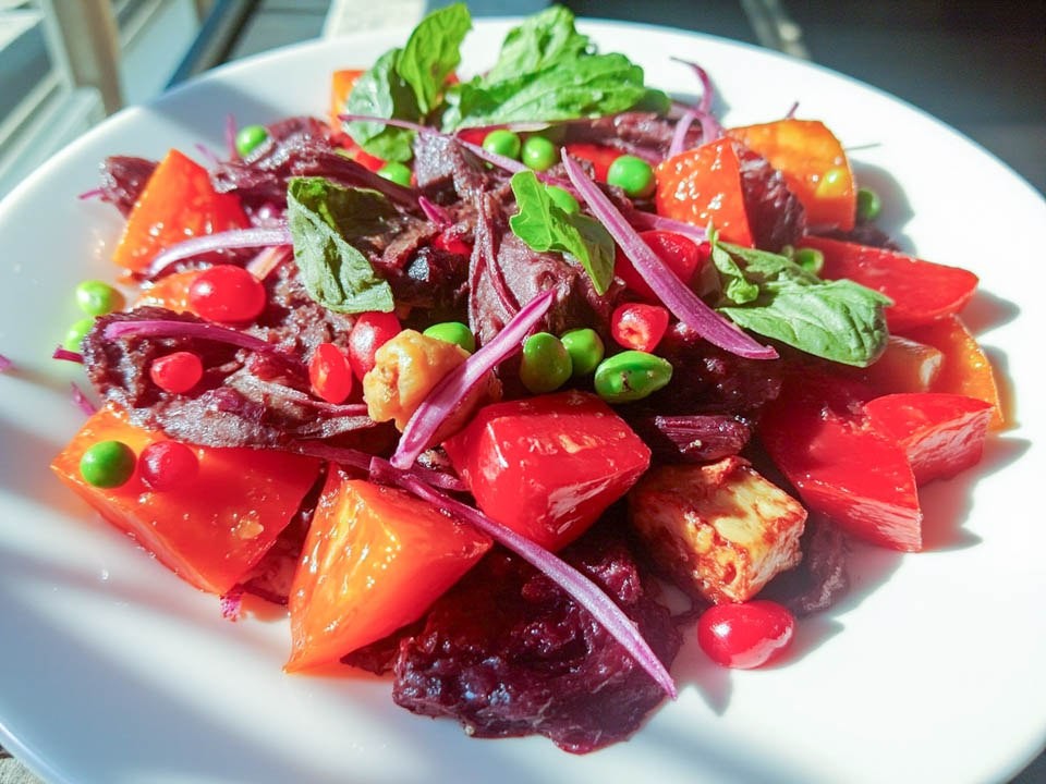 Как быстро сварить свеклу: ускоряем приготовление новогодних салатов