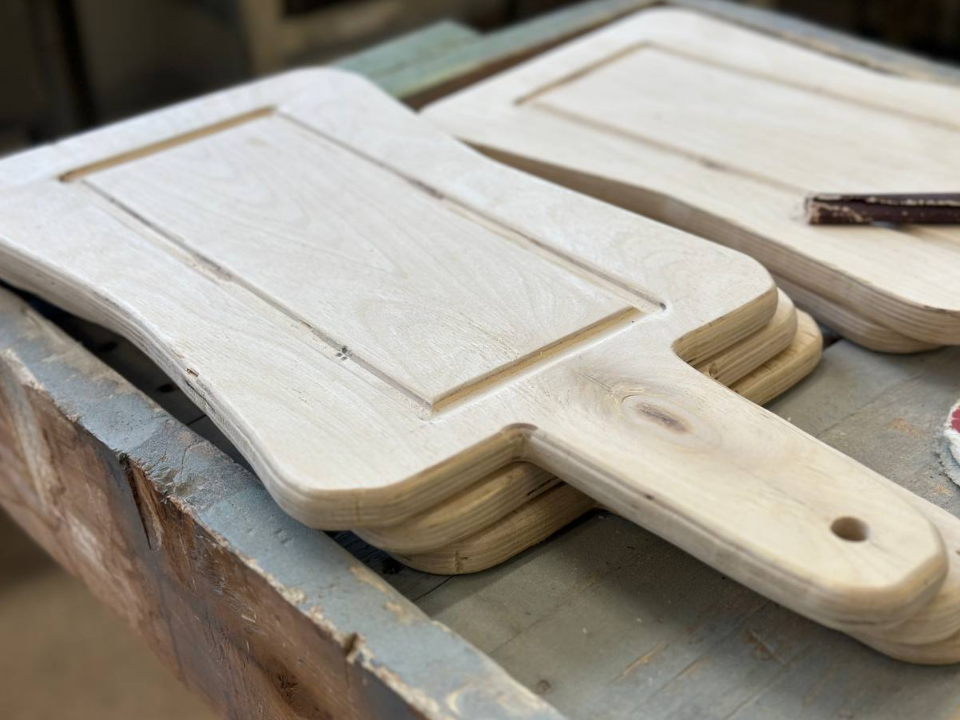 Флешмоб ко Дню матери проходит в Можайском техникуме: лучшие подарки сделали собственными руками