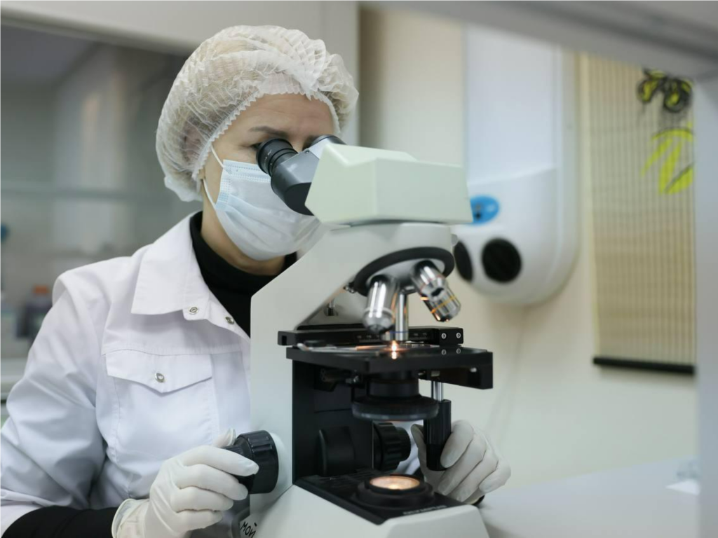 С ноября в 31 больнице Подмосковья доступна ранняя диагностика рака кишечника: как записаться и что нужно взять с собой