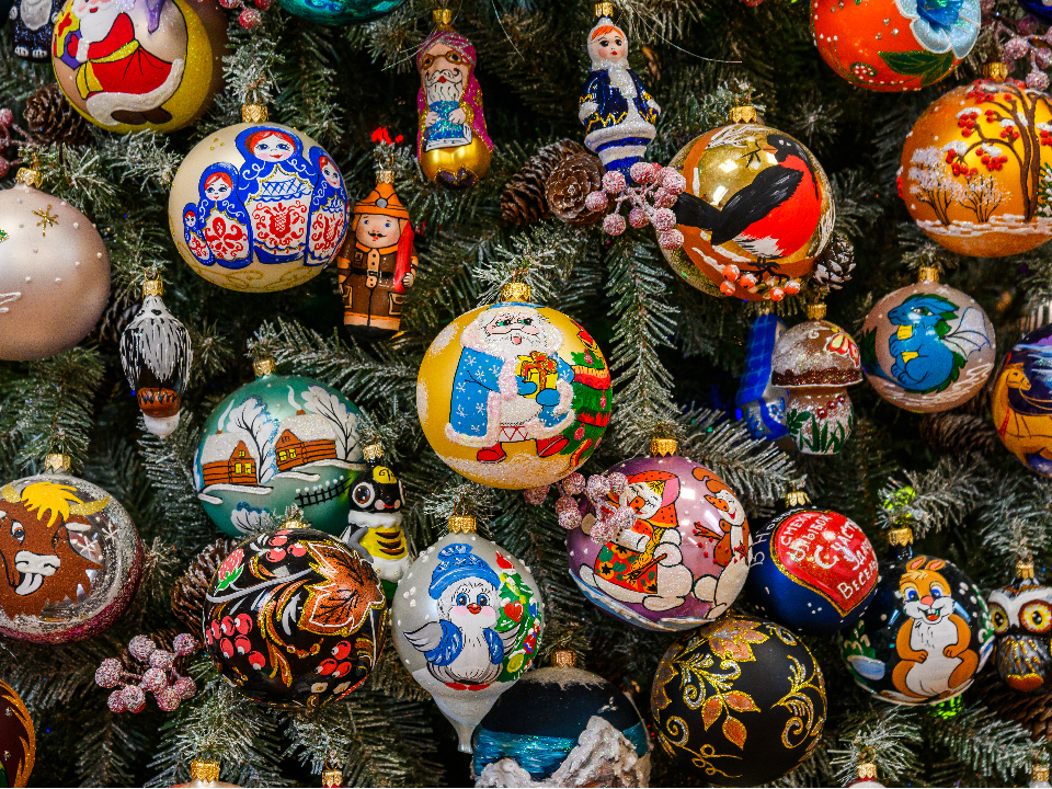 Создавать новогодние игрушки своими руками научат фрязинцев в «Истоке»