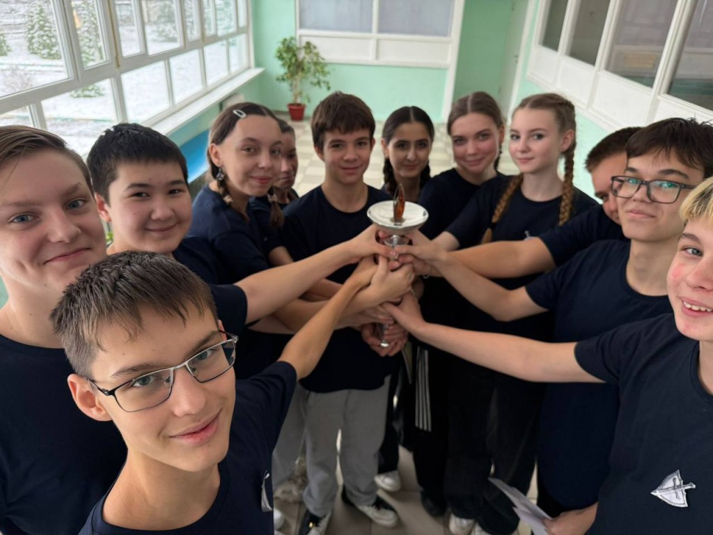 Гимназисты показали свои знания в медицине и криминалистике на игре «Щит и Меч»