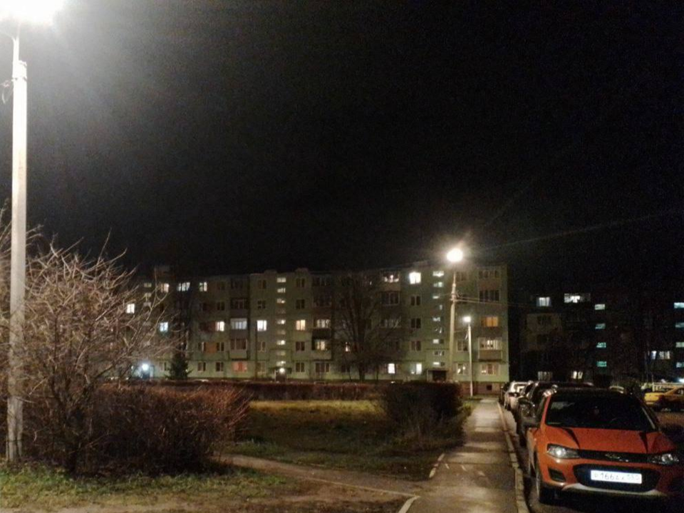 Наружное освещение восстановили во дворе в Кашире-2 после обращения жителей