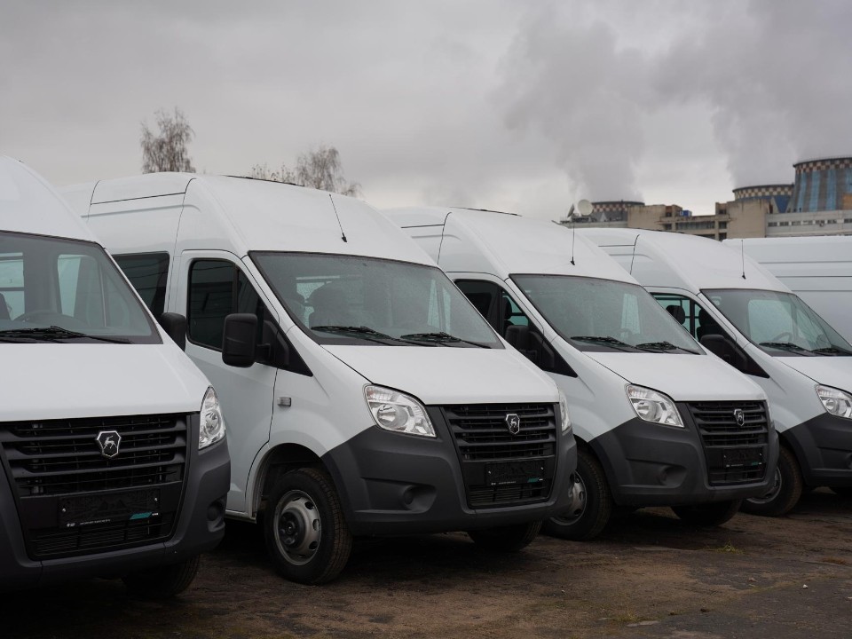 К зимним коммунальным инцидентам готовы: что входит в комплектацию новых спецавтомобилей для аварийных бригад Подмосковья