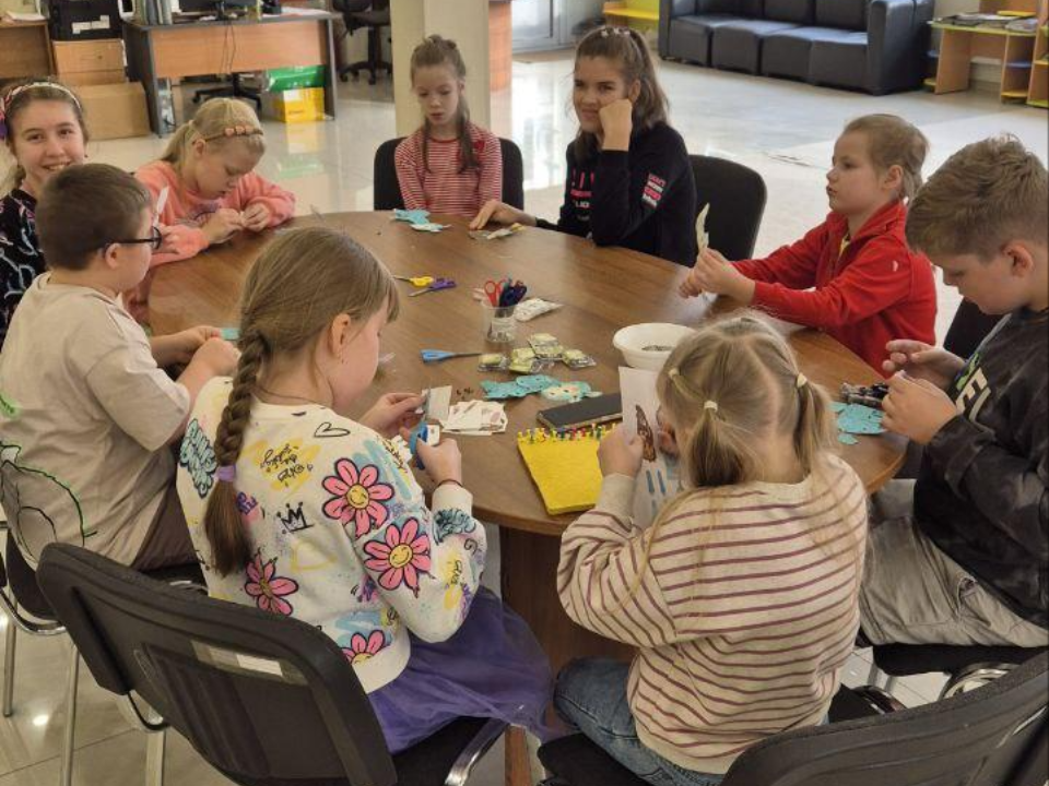 Маленькая победа: в Социальном центре «Подольский» ребенок с ОВЗ впервые отметил день рождения в кругу друзей