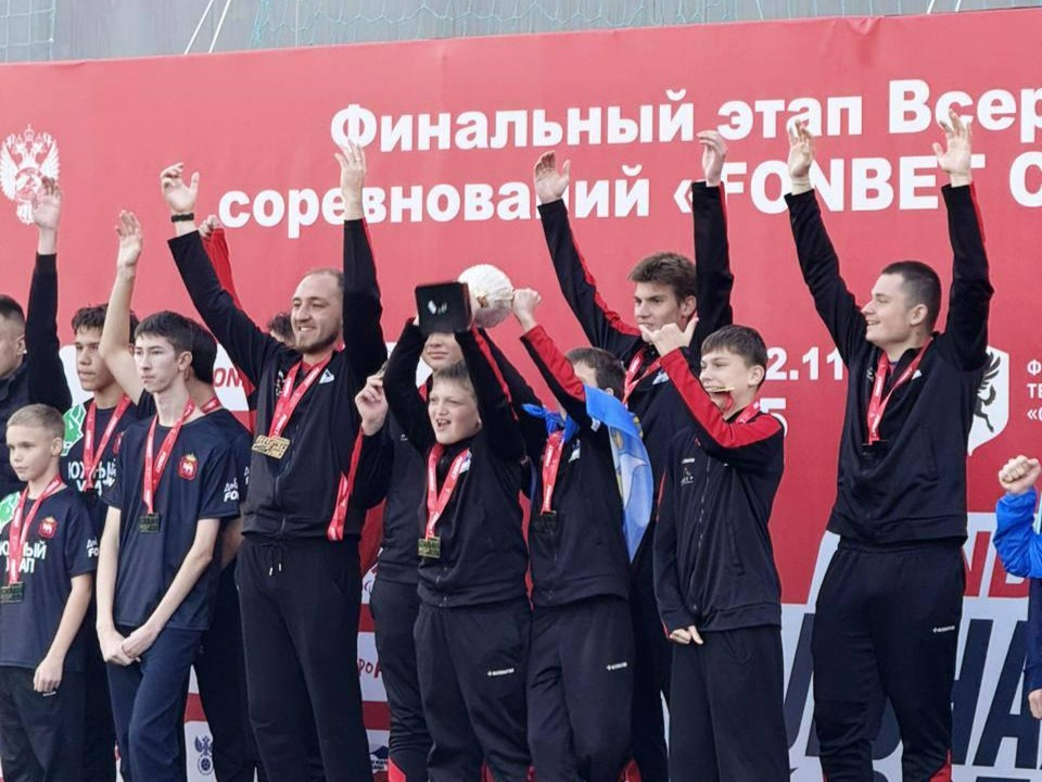 Вопреки любым ограничениям: воспитанники щелковского «Спартанца» стали чемпионами России по футболу