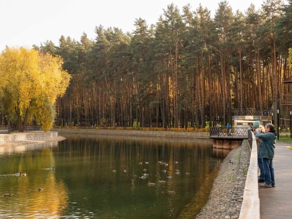 Жителей округа приглашают провести выходные в городских парках