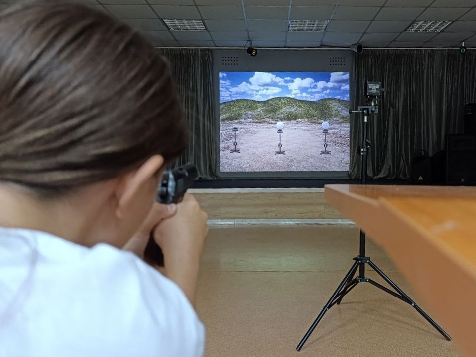 Освободить заложника и попасть из винтовки в маятник можно на турнире в Ступине