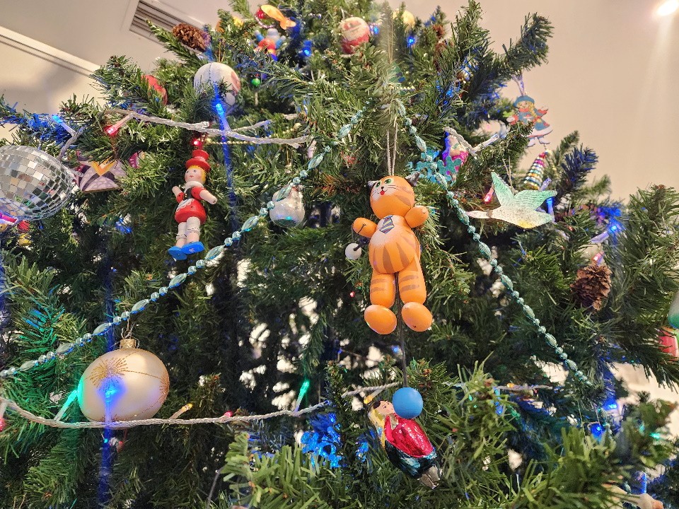 Конкурс самодельных елочных игрушек стартовал в Лосино-Петровском