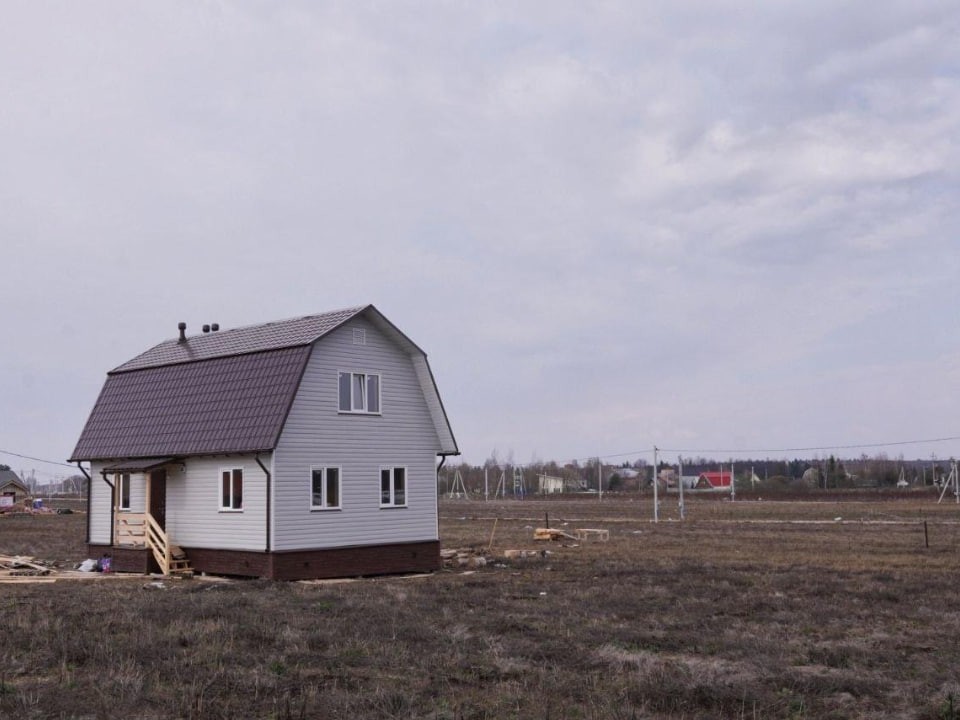 Спрос на землю в Подмосковье растет: как без торгов оформить участок под ИЖС, садоводство или фермерство