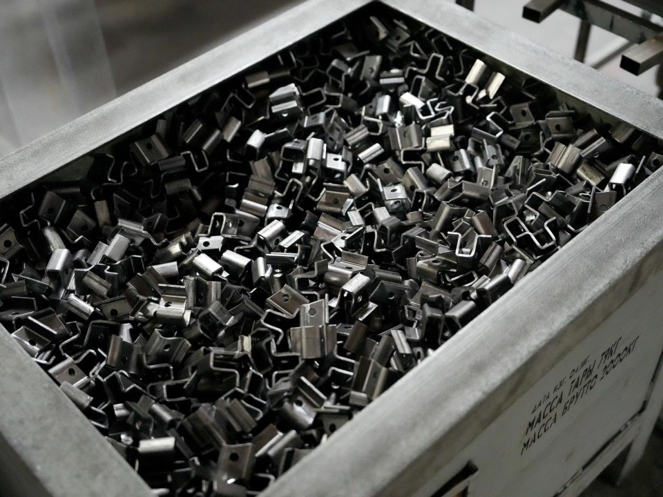 Клин растет не по дням, а по часам: ₽119  млрд отгружено, зарплаты подскочили, а молоко льется рекой