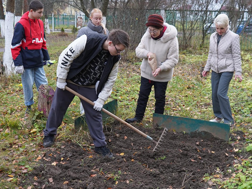 Зубчики науки: как ученый-биолог превратила школьный огород в Ступине в экспериментальную площадку
