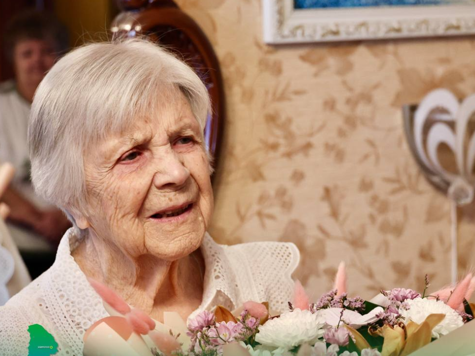 От санитарки фронта до создателя красоты: Прасковье Шулаковой исполнился 101 год