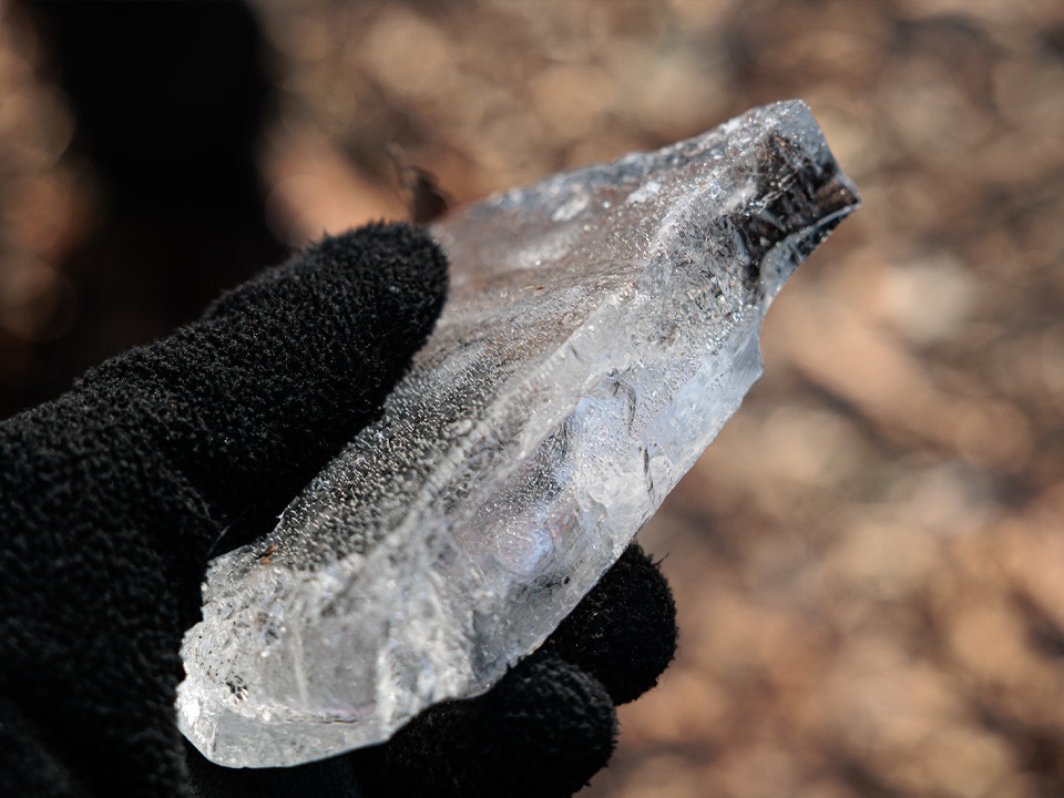 Снаряды из снега и льда: в Балашихе игра в снежки едва не закончилась серьезной травмой