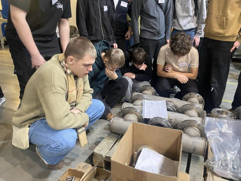 Экскурсия на «ВНИИХолодмаш» открыла перспективы для студентов-сварщиков из Наро-Фоминска