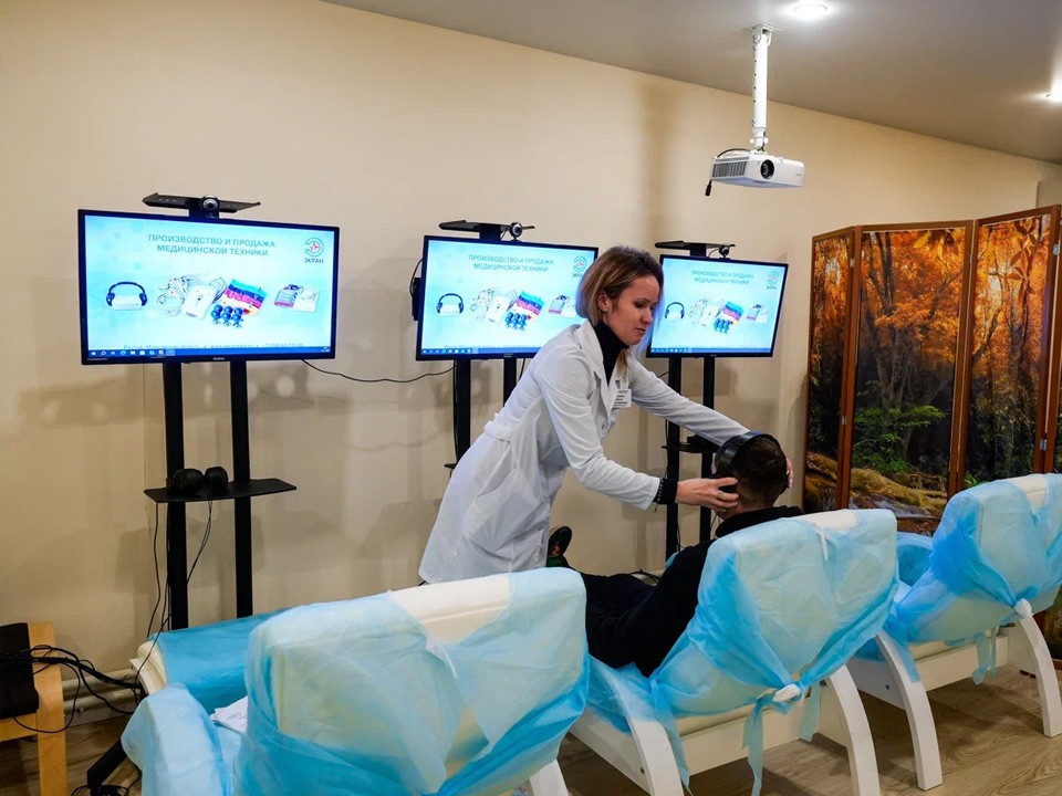 Героям СВО в Подмосковье предоставляют бесплатную реабилитацию вместе с семьями